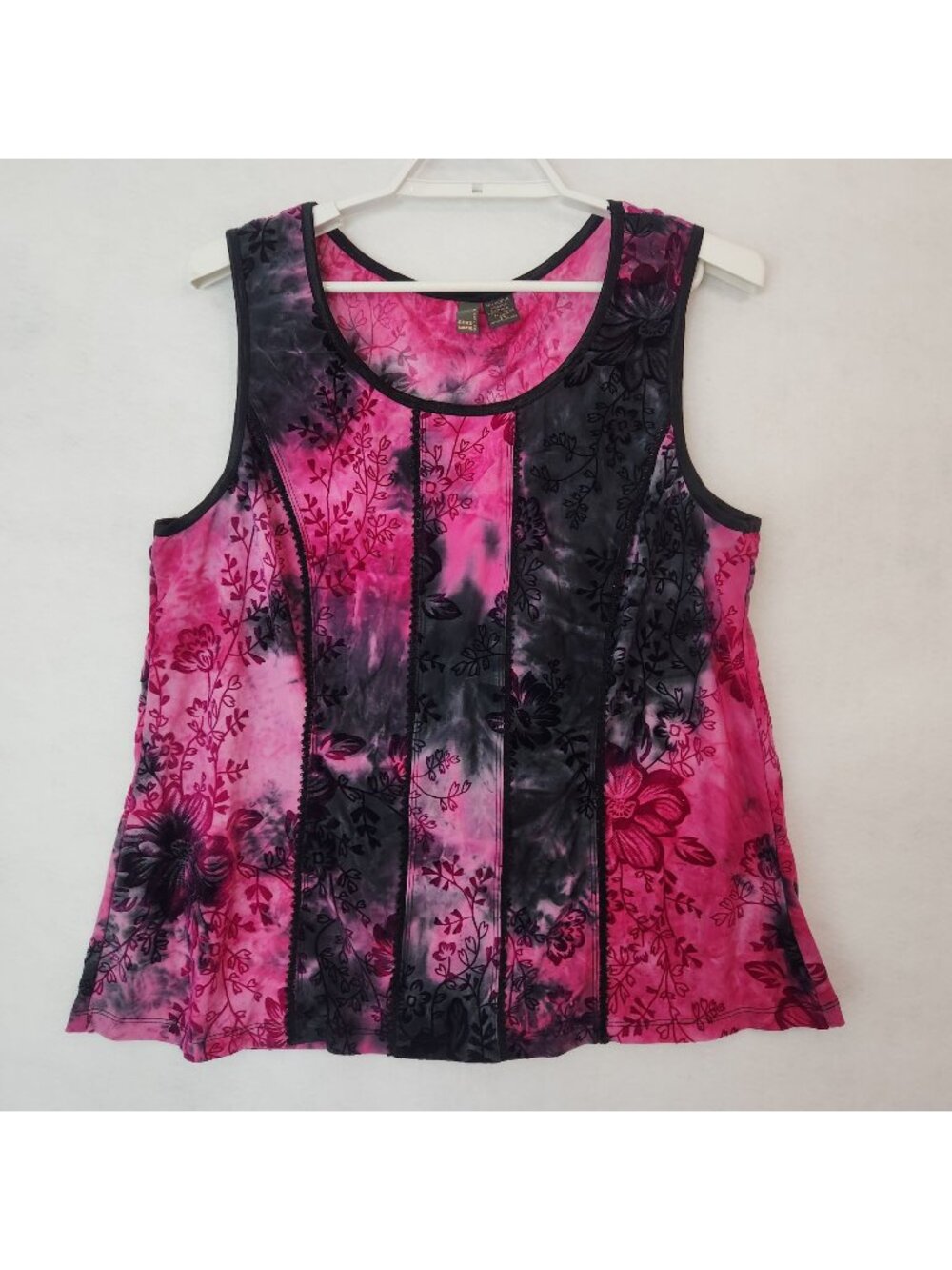 Sere Nade New York Women's Sleeveless Tank Top Pink & Black Floral 2X